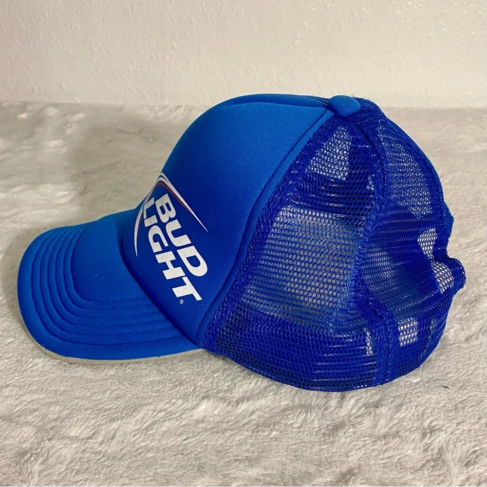 Bud Light Lightweight Mesh SnapBack Trucker Hat Cap Blue
